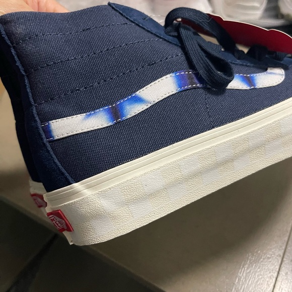 ⭐️ VAULT X PATERSON SK8-HI 138 DECON - DRESS BLUES/SHIBORI - Picture 4 of 5